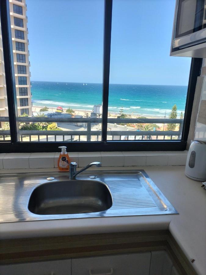 Surfers Paradise Ocean View Apartments Gold Coast Room photo